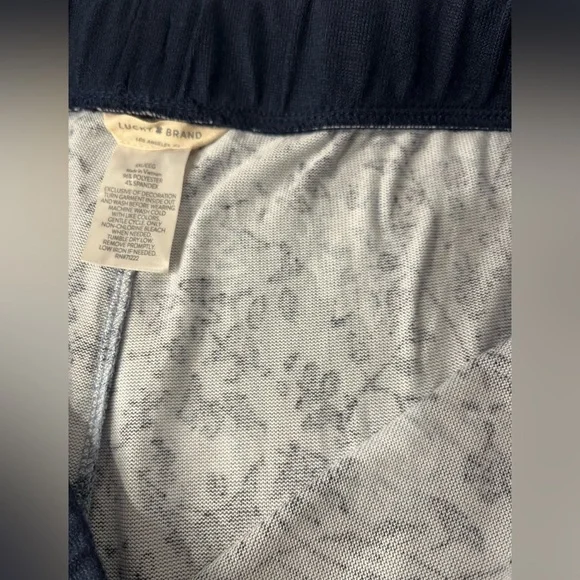 Lucky Brand Super Soft and Cozy Brushed Jersey Knit 4-Piece Pajama Set - Picture 14 of 14